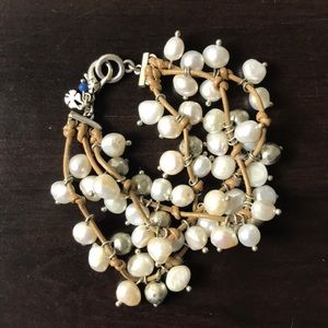 Lucky Brand White Pearl Leather Bracelet